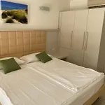 Al Bosco شقة فندقية 4*