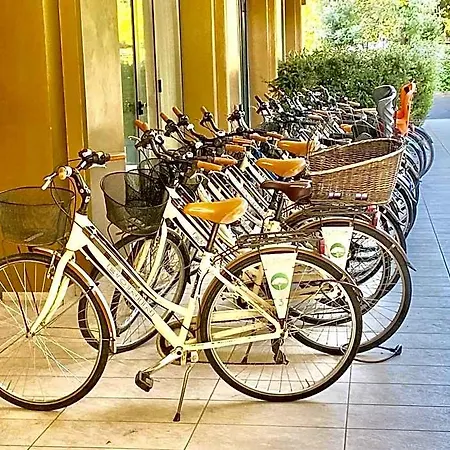 Apart-hotel Al Bosco 4*