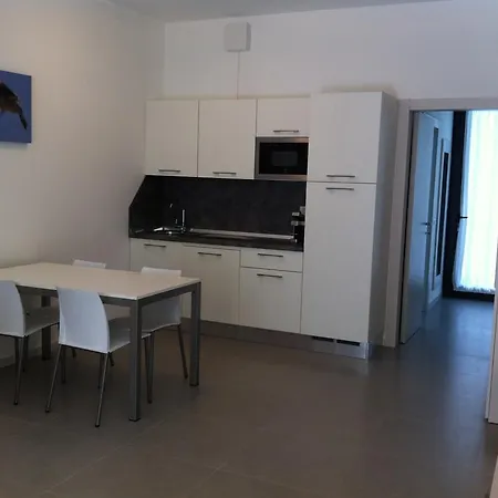 Aparthotel Al Bosco 4*