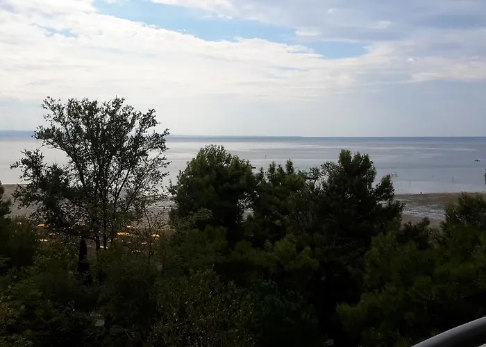 Al Bosco شقة فندقية غرادو